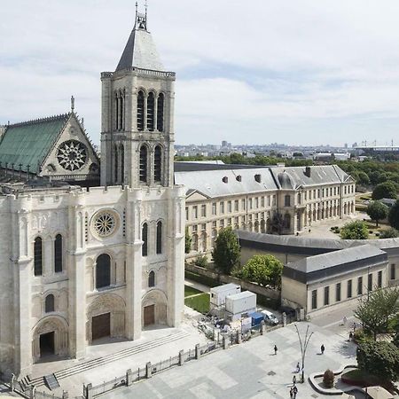 Chic Studio Near Paris Apartment แซงต์-เดอนี ภายนอก รูปภาพ